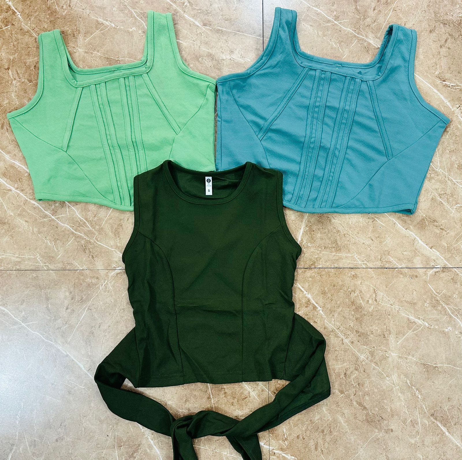 Girls crop top and tshirt