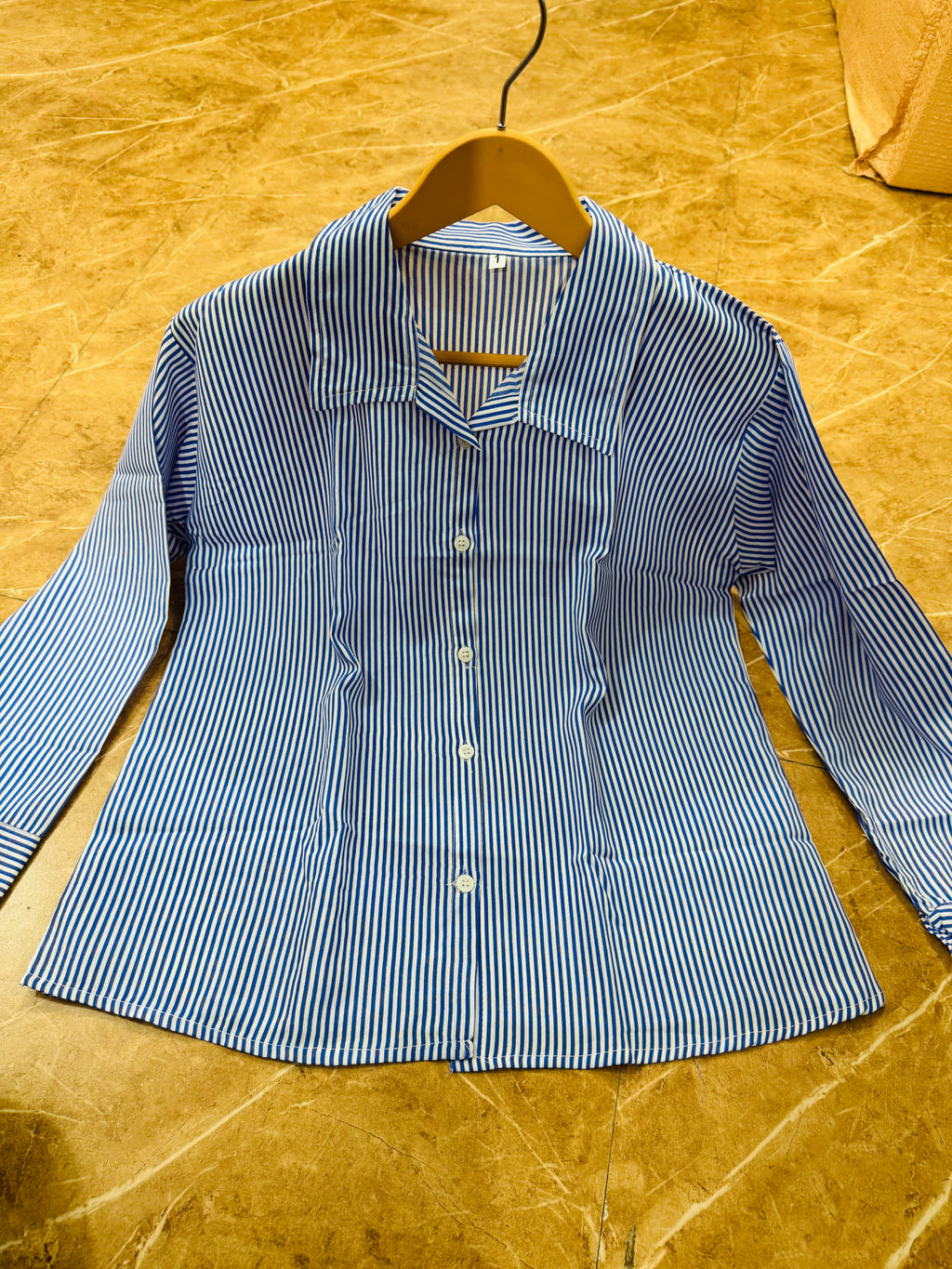 women's shirts