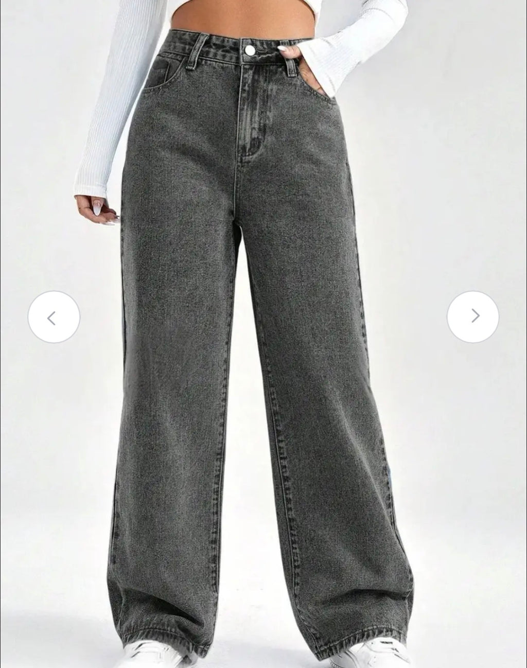 Girls baggy jeans and slim fit jeans assortment stock