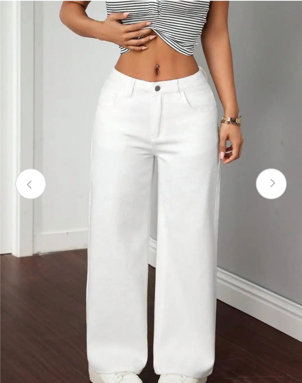 Girls baggy jeans and slim fit jeans assortment stock