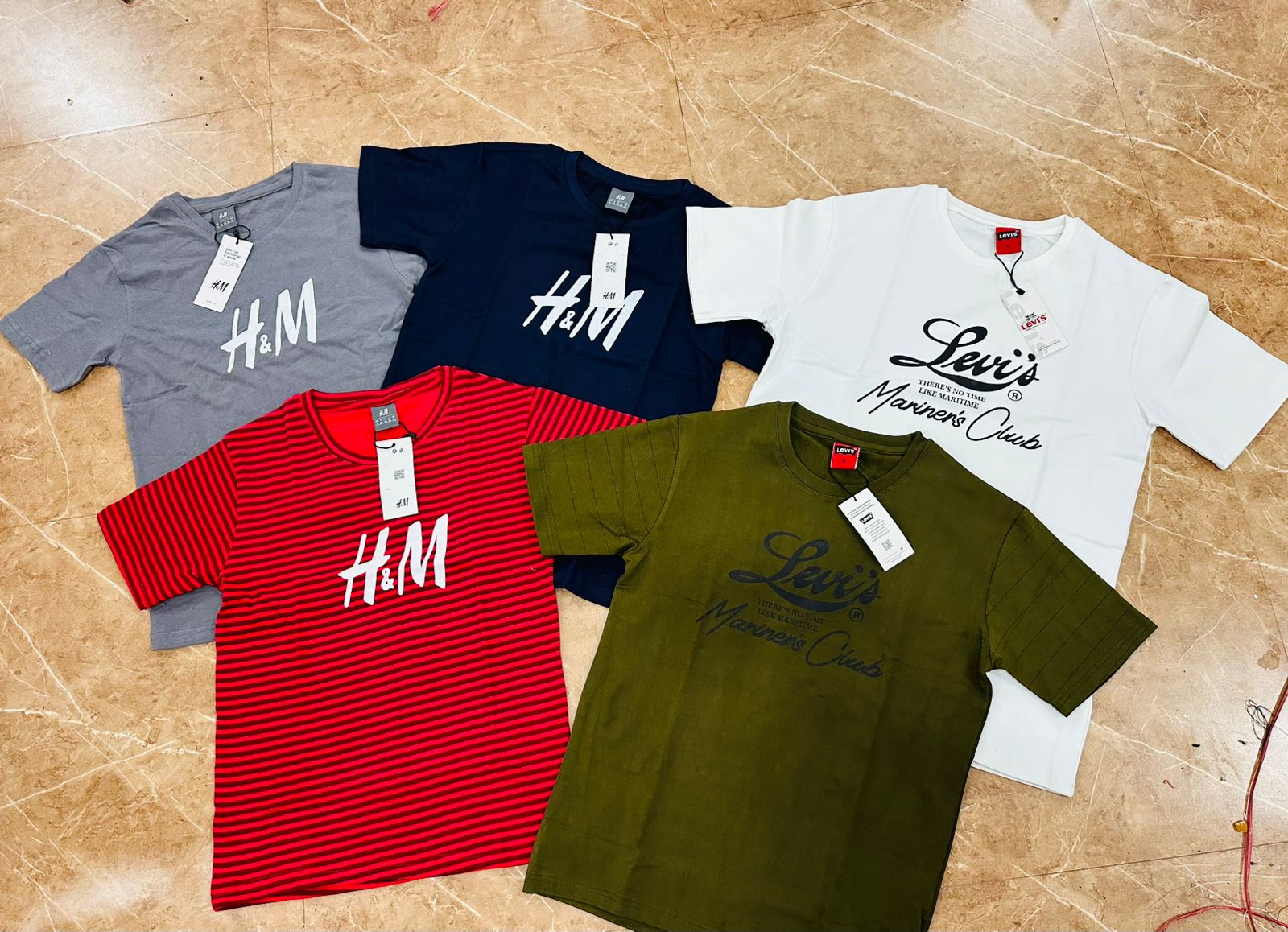 Mens round neck branded Tshirt&nbsp